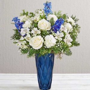 Holiday Radiance™ Bouquet